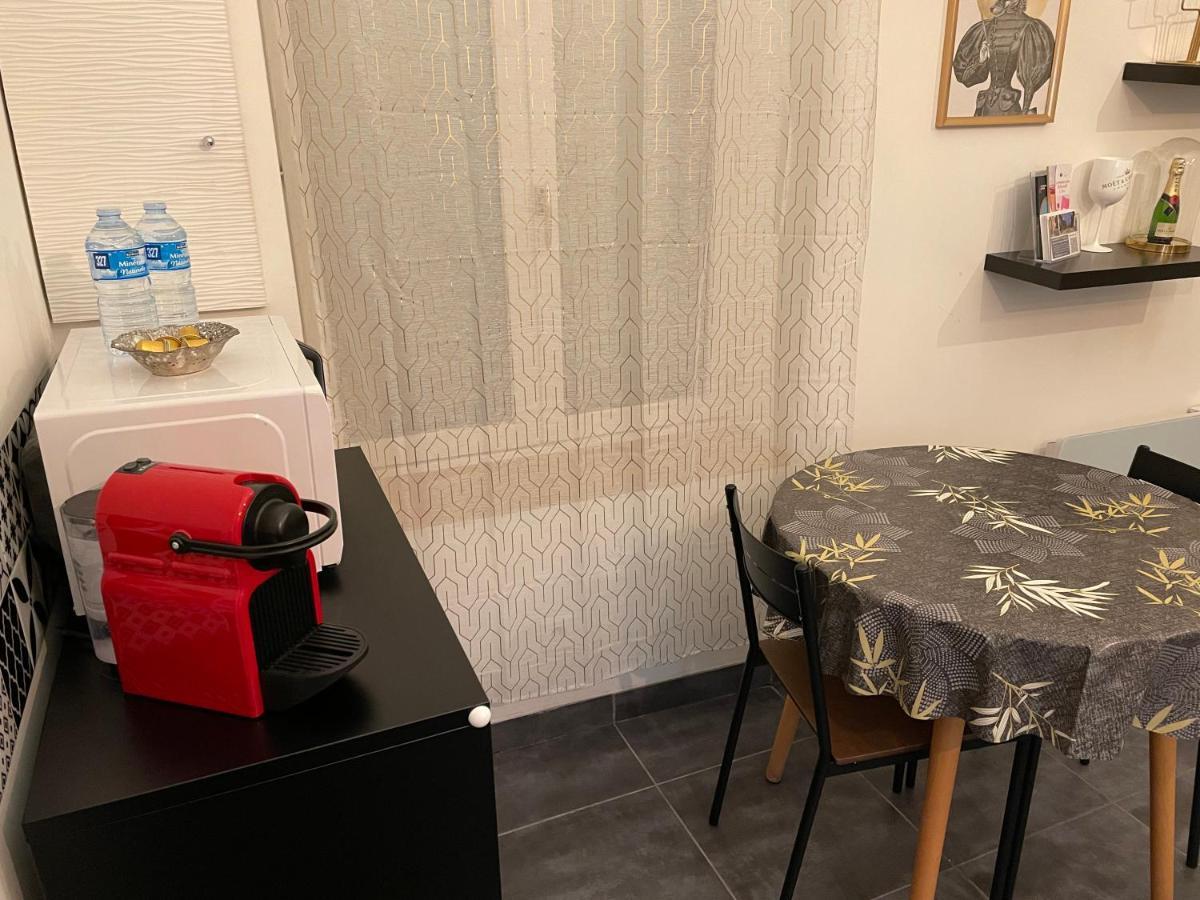 Champagne Therapie: Appartement Cosy Chic, Epernay Luaran gambar